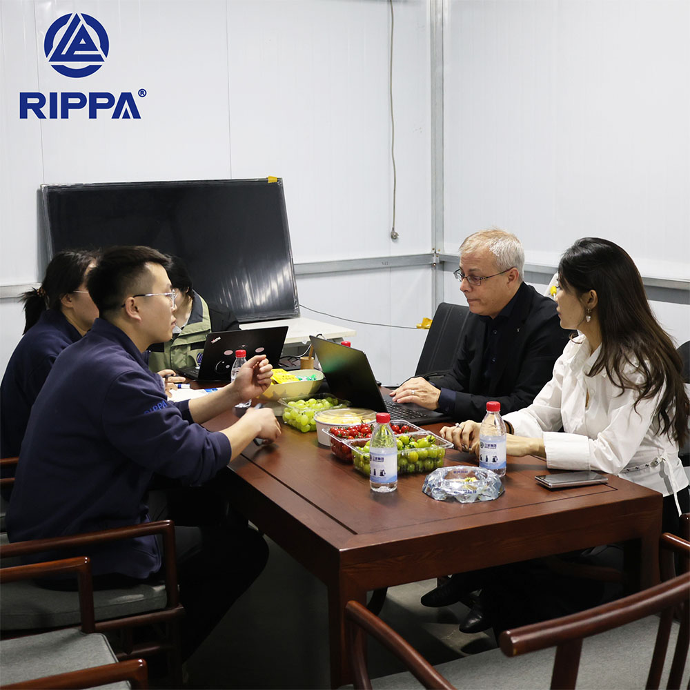 RIPPA executives communicate with Canadian dealers